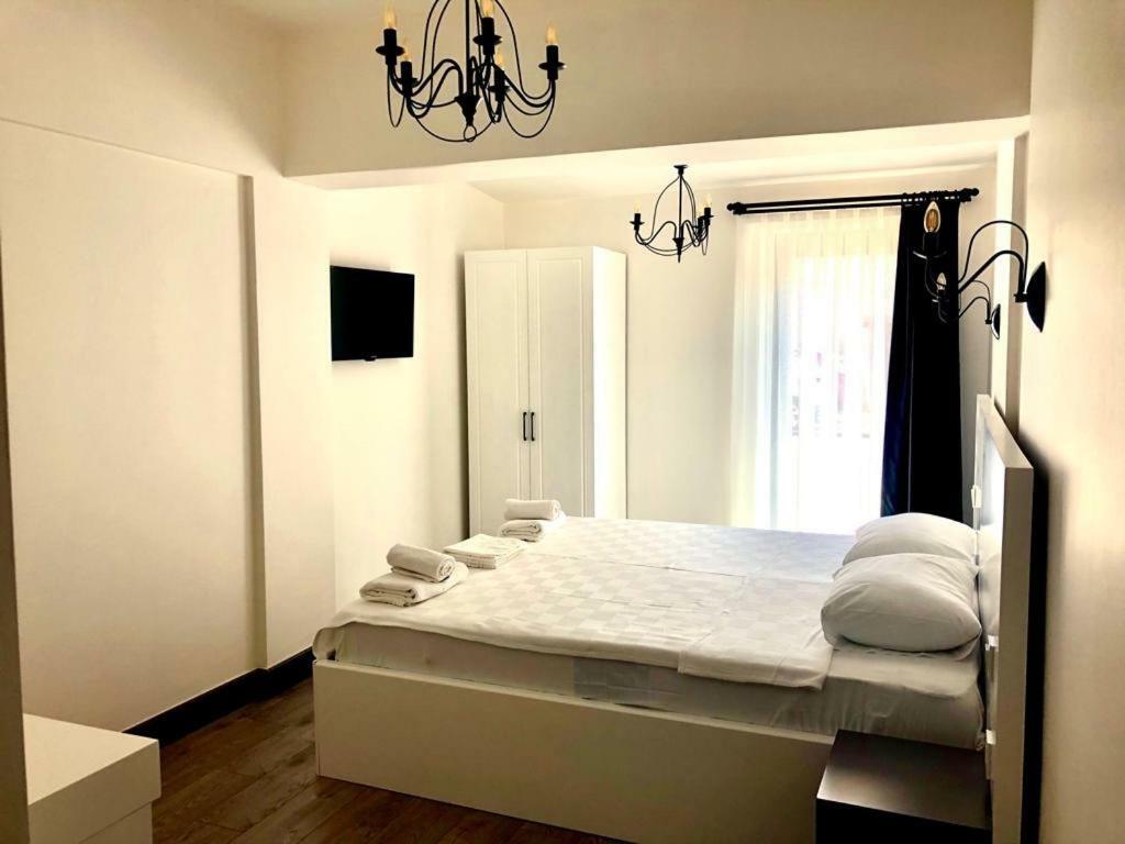Victoria Hotel And Lounge فوكا المظهر الخارجي الصورة
