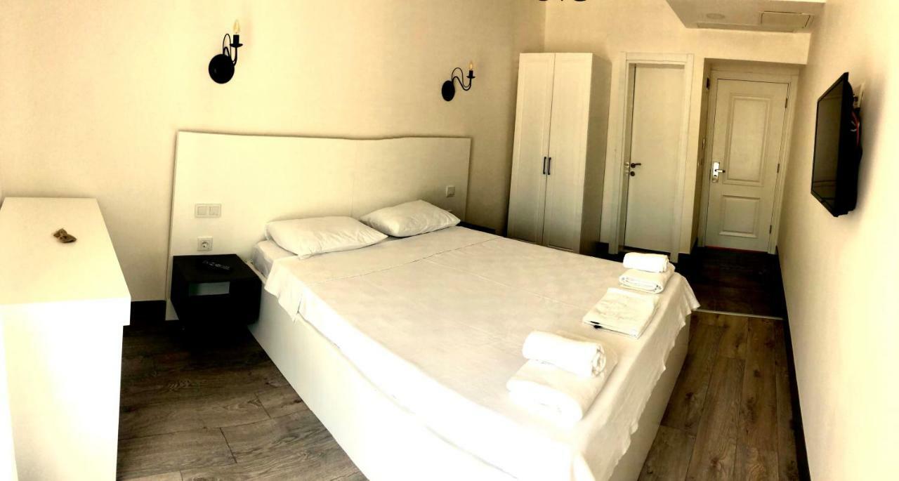 Victoria Hotel And Lounge فوكا المظهر الخارجي الصورة